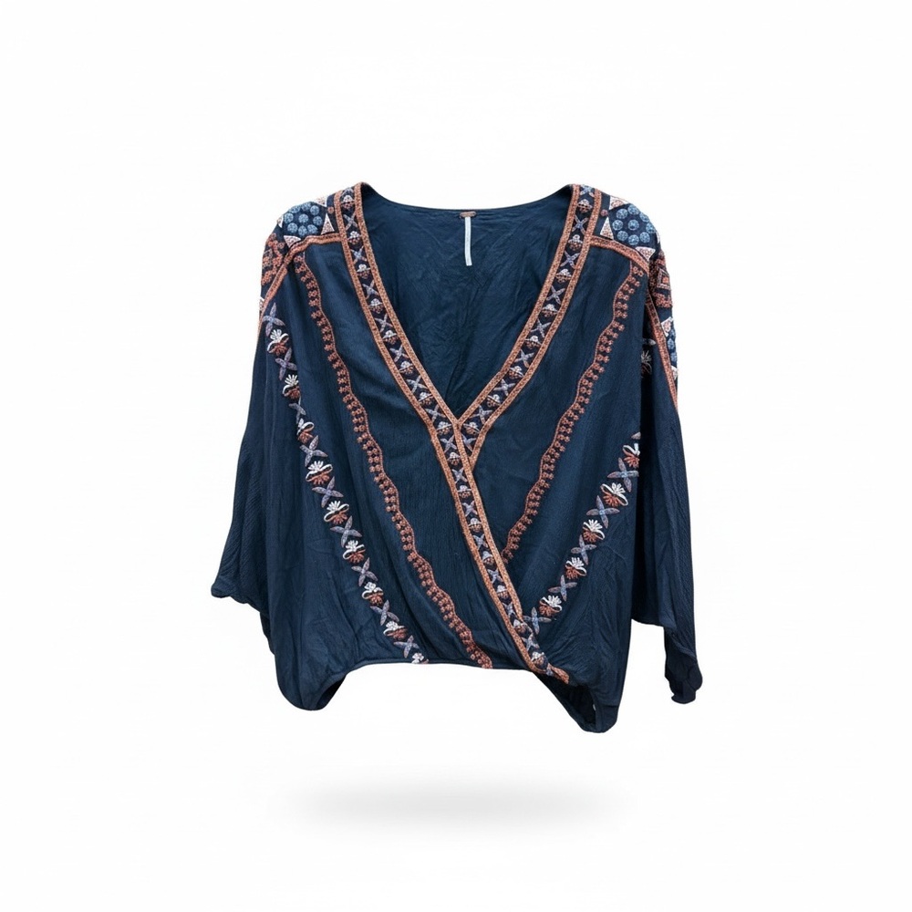 Free People Boho Flowy Embroidered Navy Blue‎ Women's Top - Picture 3 of 7